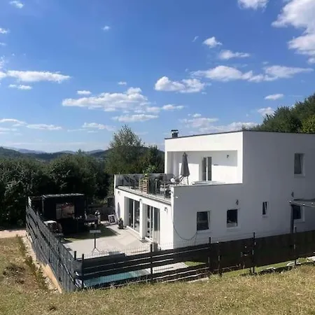 Villa Vila Timur